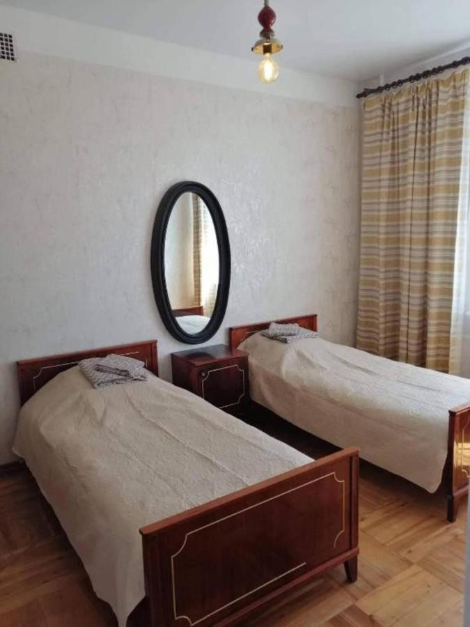 Center Huge 3-bedroom * Tallin