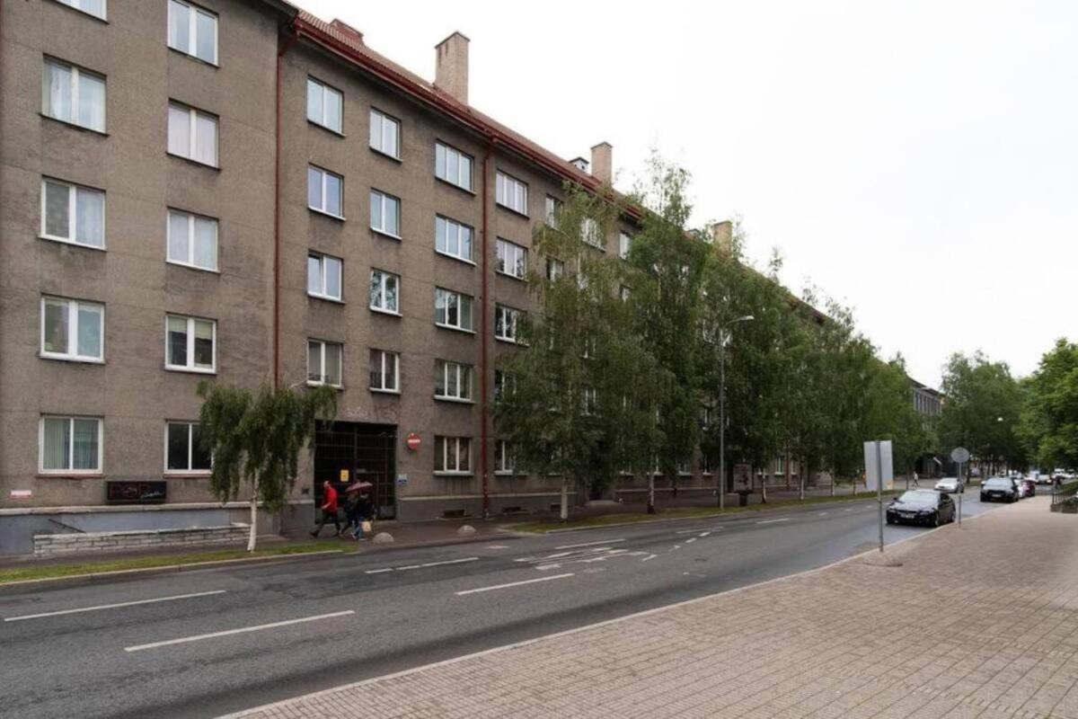 Center Huge 3-bedroom Leilighet Tallinn