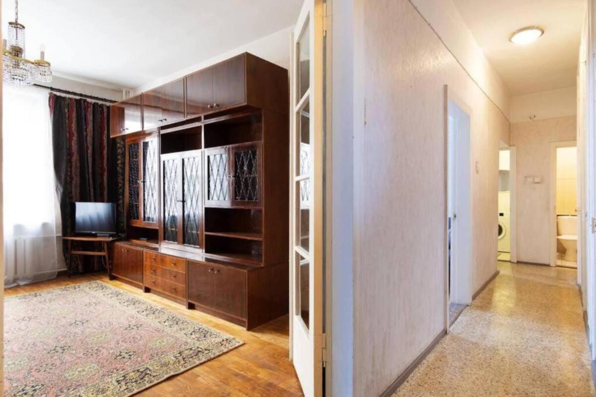 Leilighet Center Huge 3-bedroom